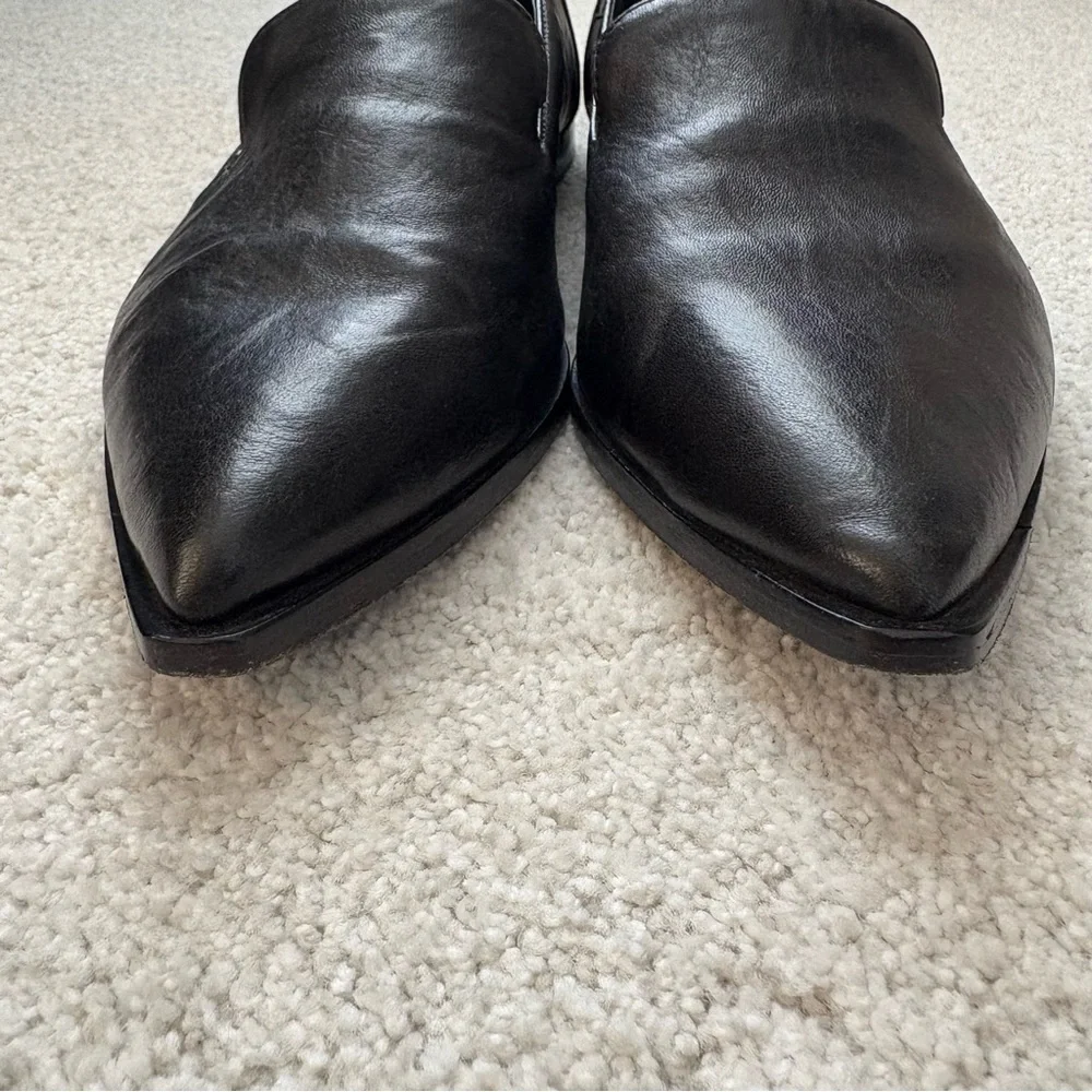 FRYE-  Kenzie Venetian Black Leather flats Sz 11 - Picture 2 of 8